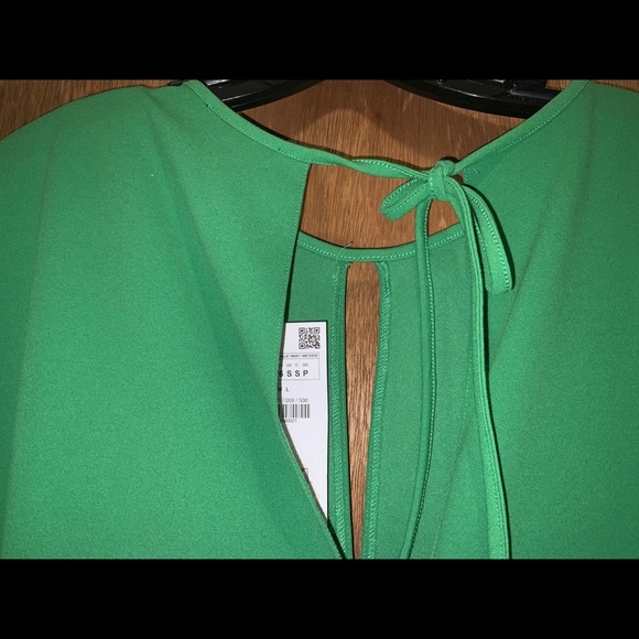 Zara Green Romper - Picture 2 of 3